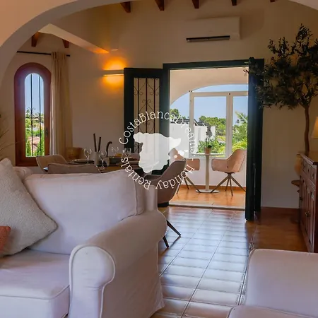Orquidia Villa *